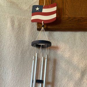 PATRIOTIC WIND CHIME FLAGS  CHIME RINGS PATRIOTISM